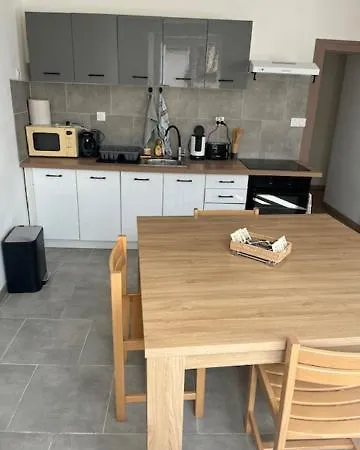 公寓 Meuble Equipe -